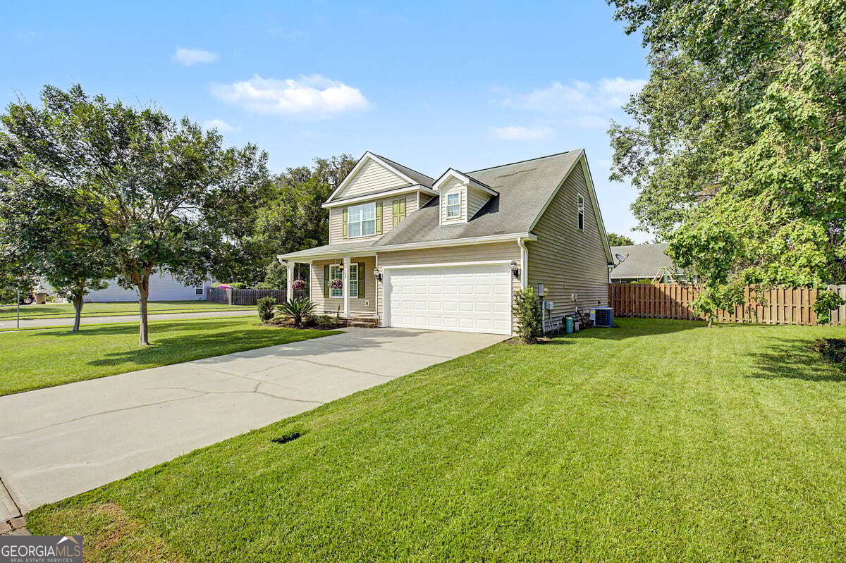 200 Sawgrass Drive Property Photo 4