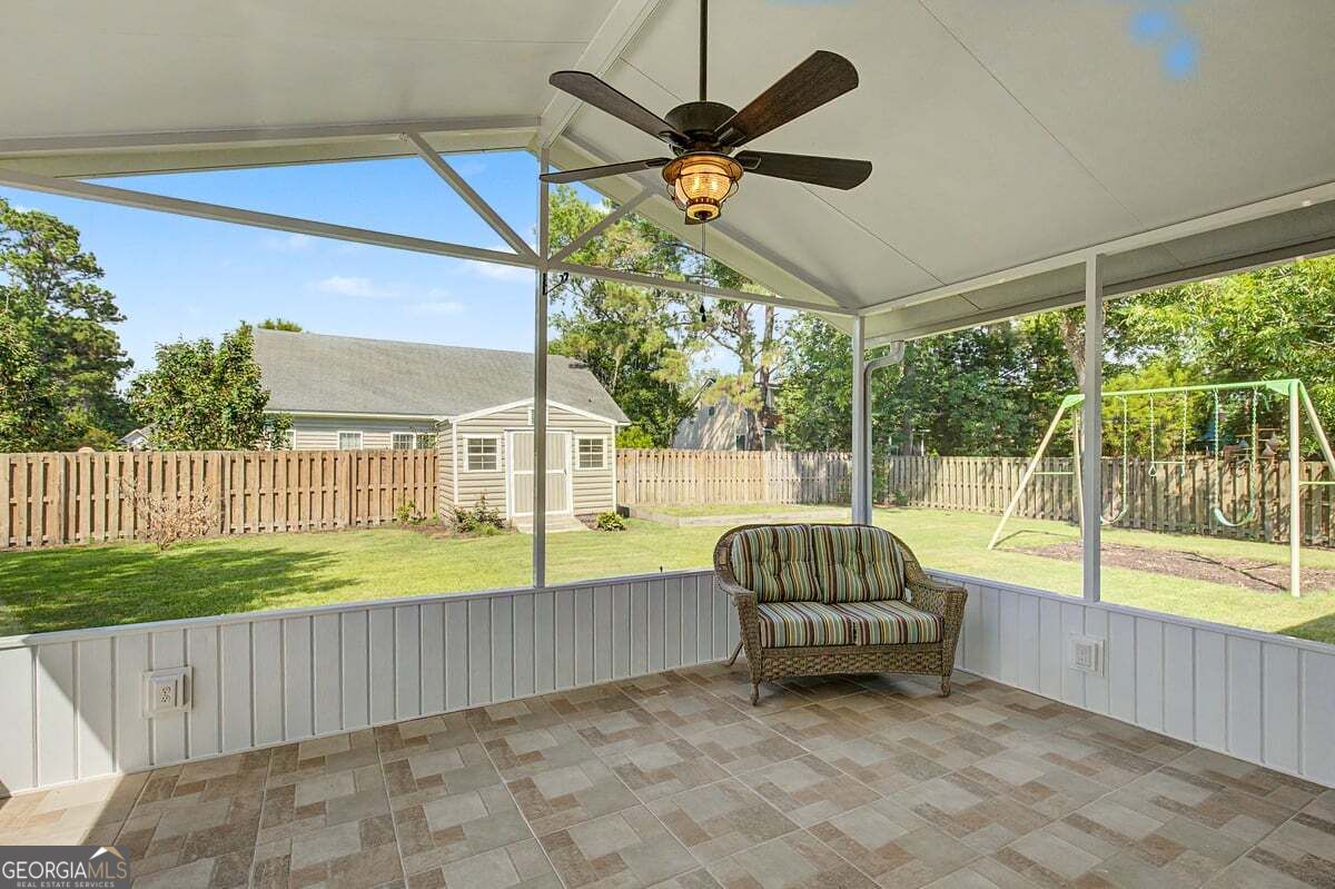 200 Sawgrass Drive Property Photo 33