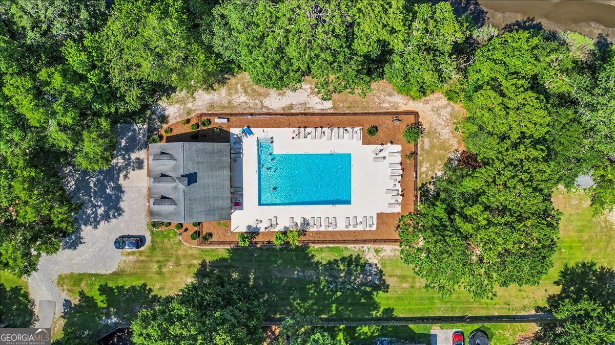 200 Sawgrass Drive Property Photo 43