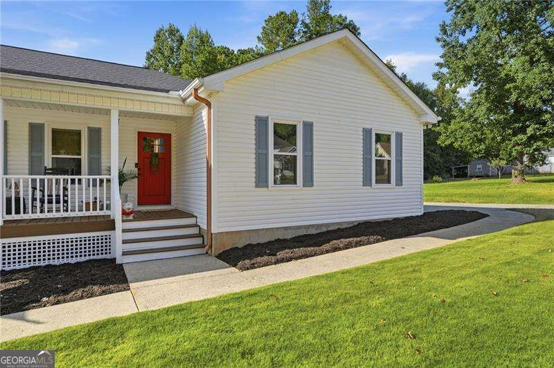 212 Monte Lane Property Photo 4