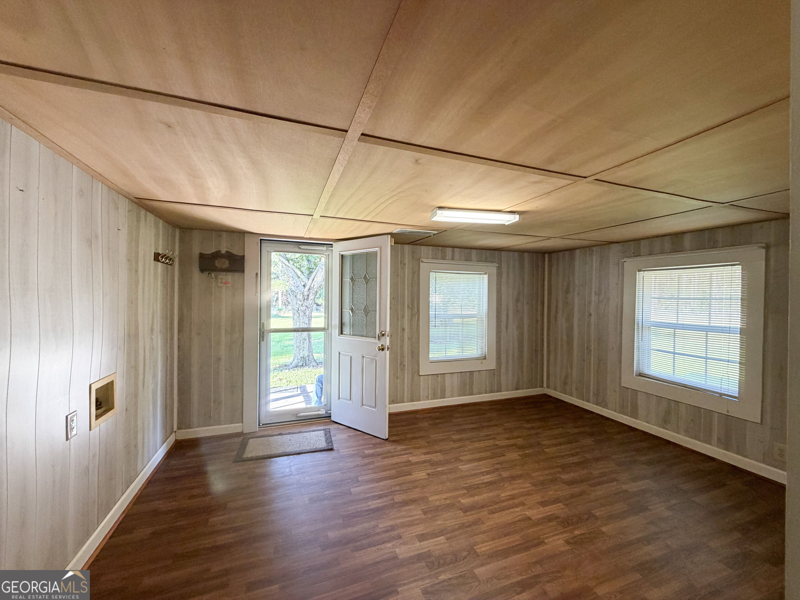 1182 E Us Hwy 280 Property Photo 12