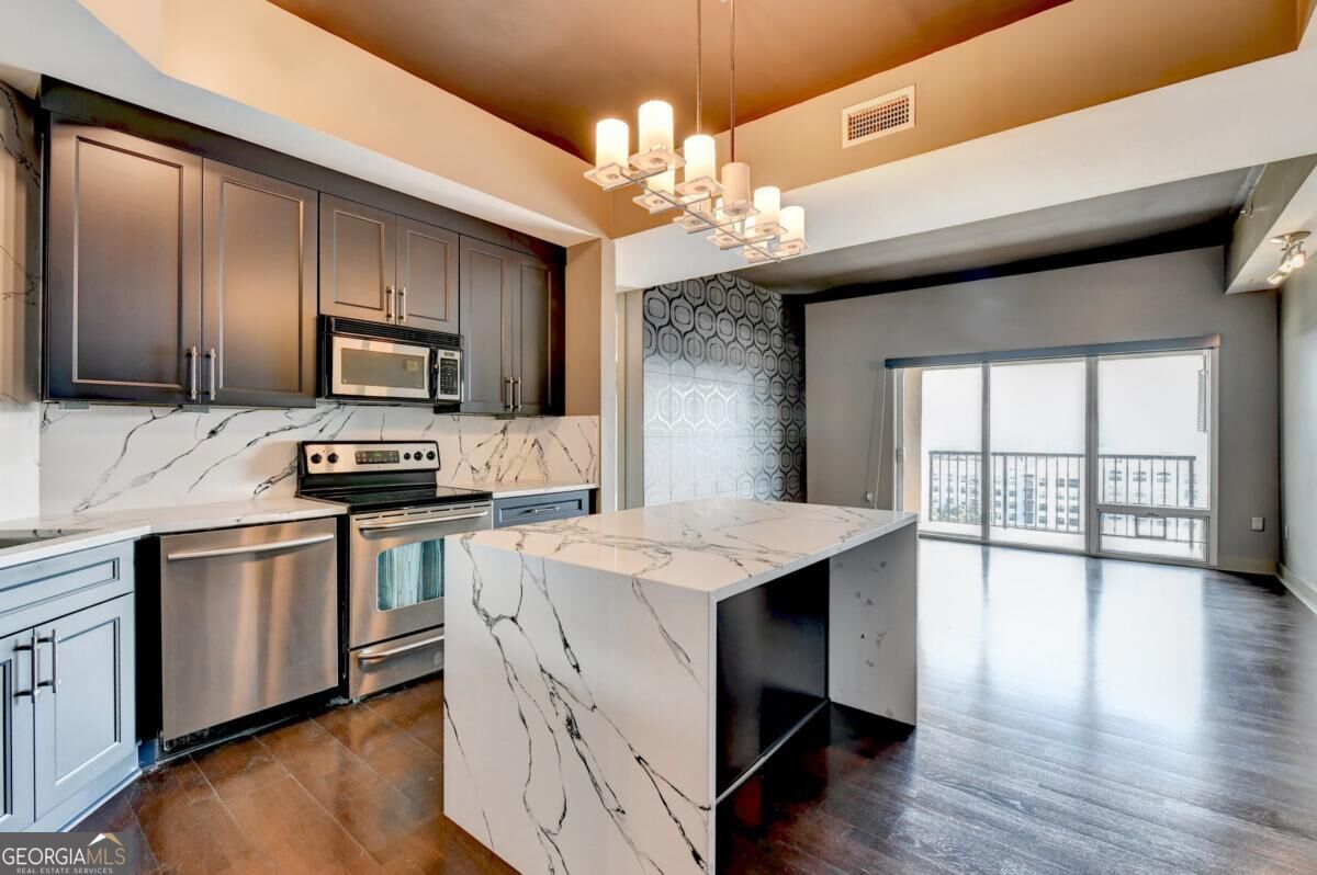 4561 Olde Perimeter Way Unit 910 Way # 910 Property Photo 5
