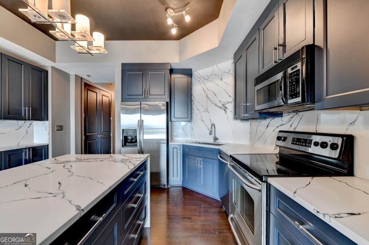 4561 Olde Perimeter Way Unit 910 Way # 910 Property Photo 8