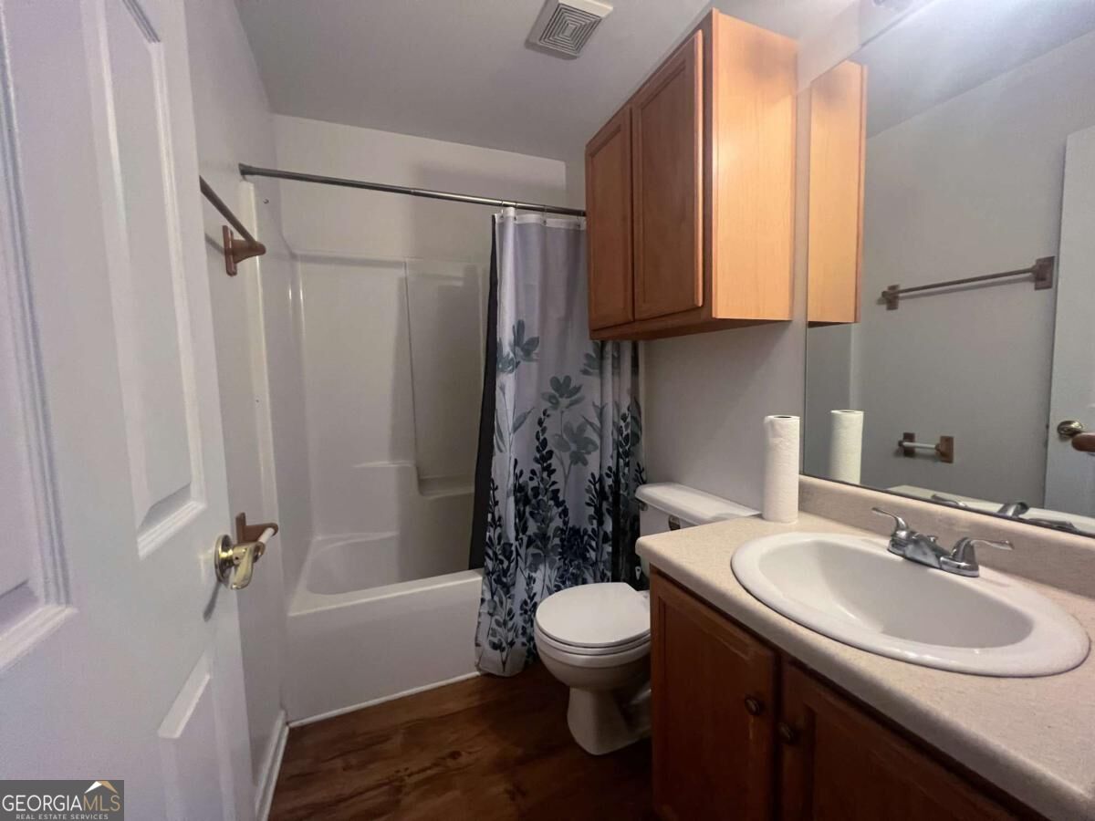 170 Northside Drive Property Photo 11