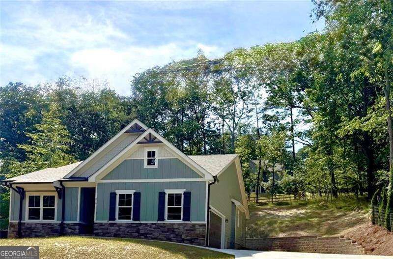 218 Chickasaw Drive Property Photo 1