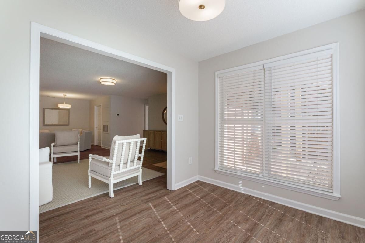 345 Research Drive # 96 Property Photo 18