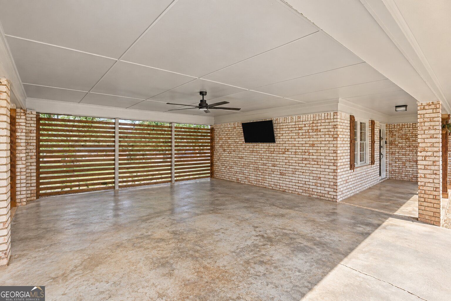 622 S Georgia Avenue Property Photo 6