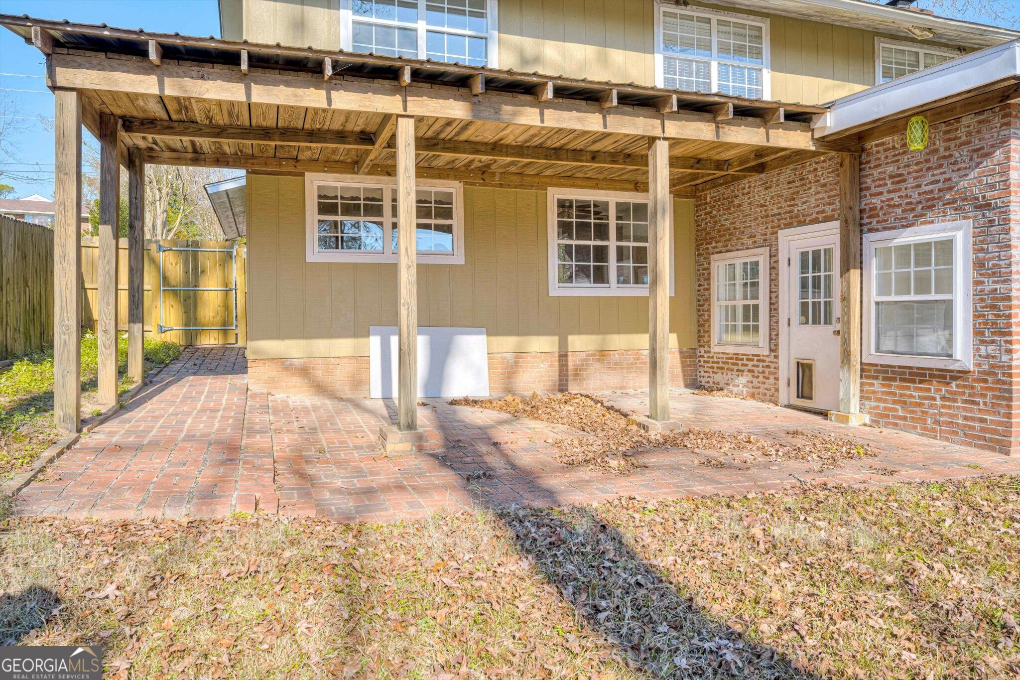 715 Hammond Drive Property Photo 37