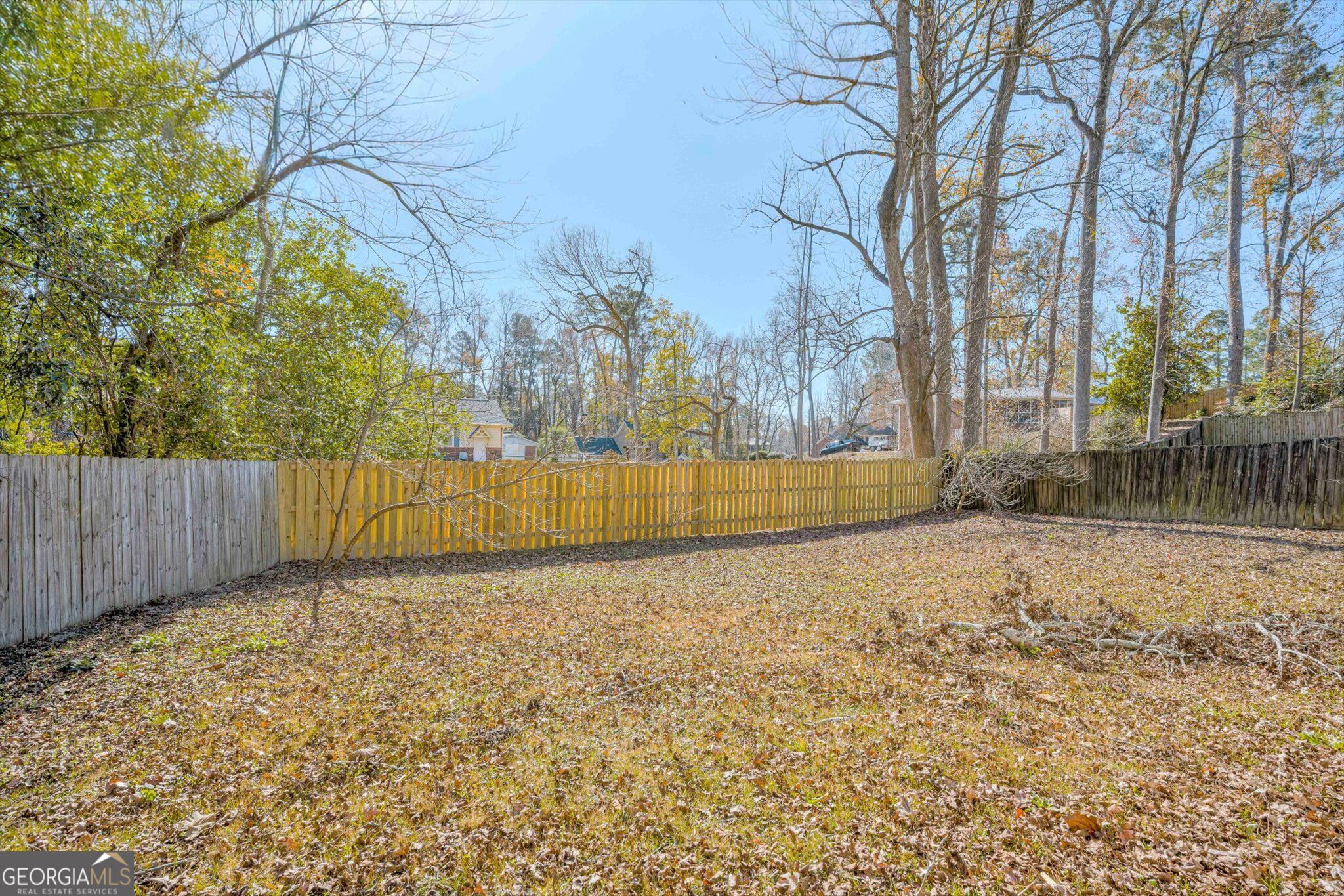 715 Hammond Drive Property Photo 40