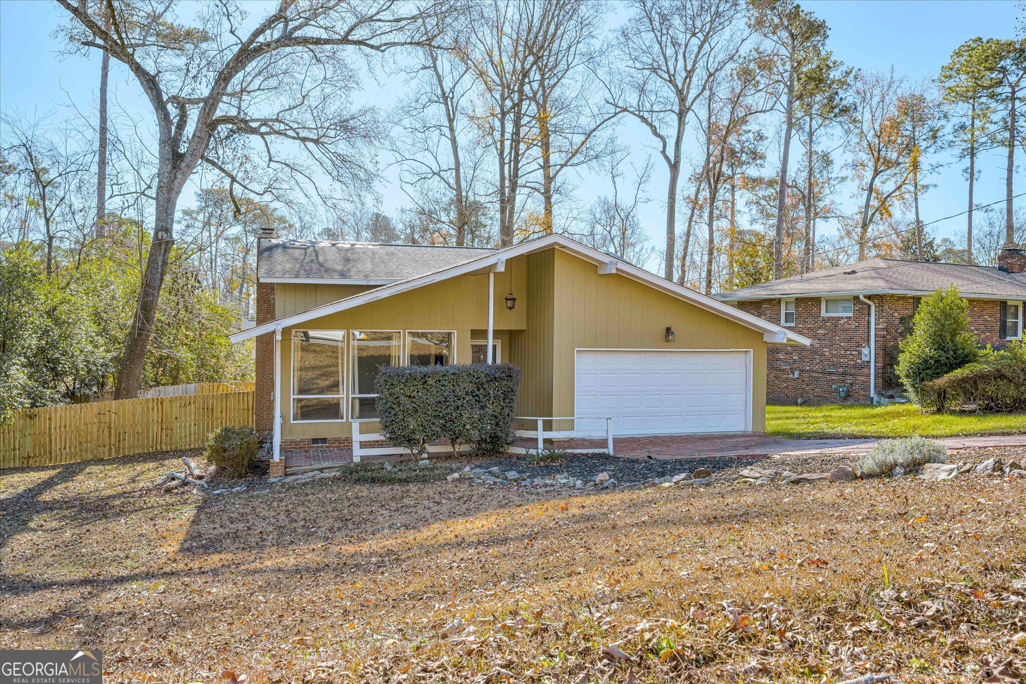 715 Hammond Drive Property Photo 41