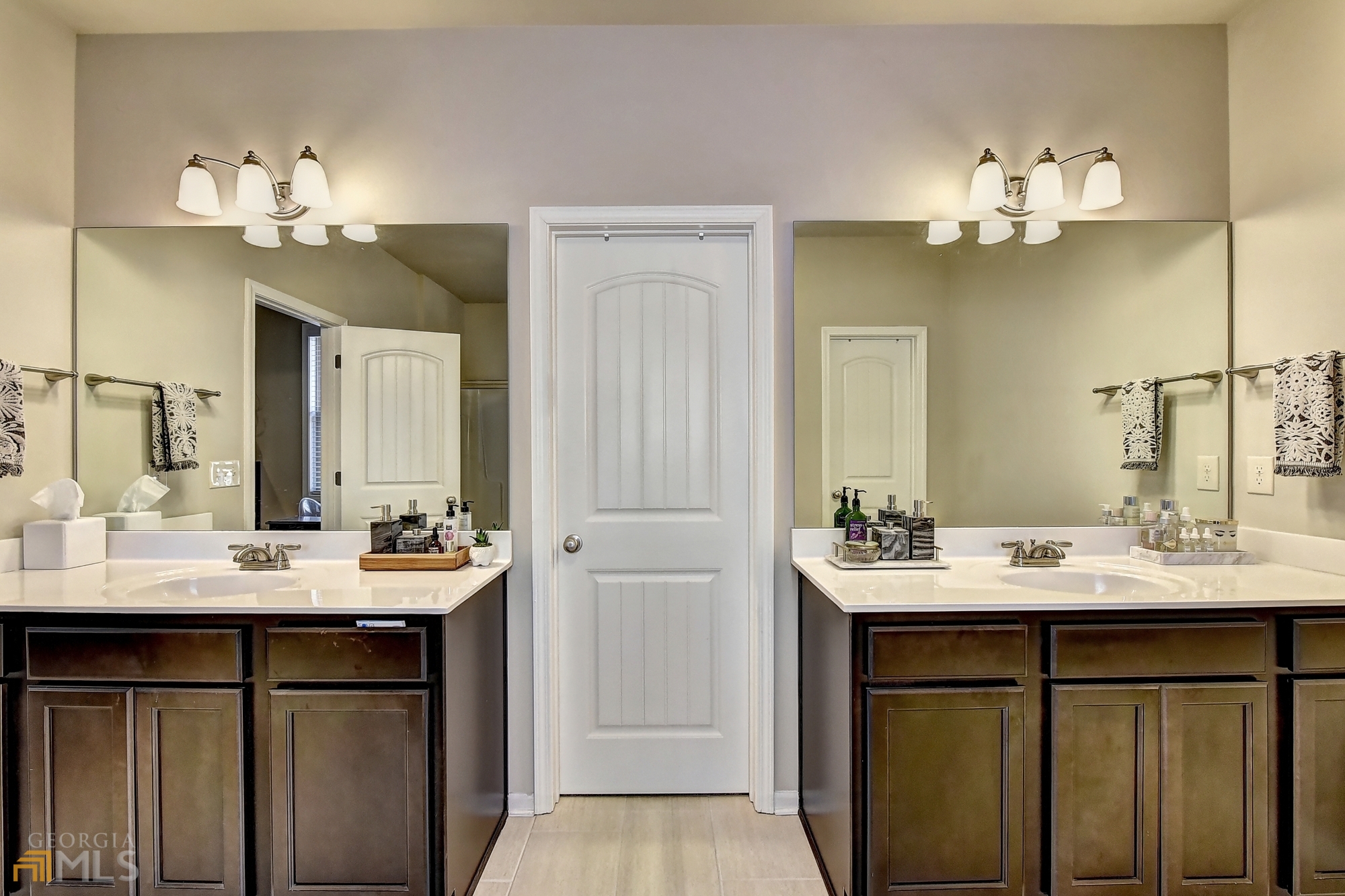 2245 Black Pebble Circle Property Photo 46