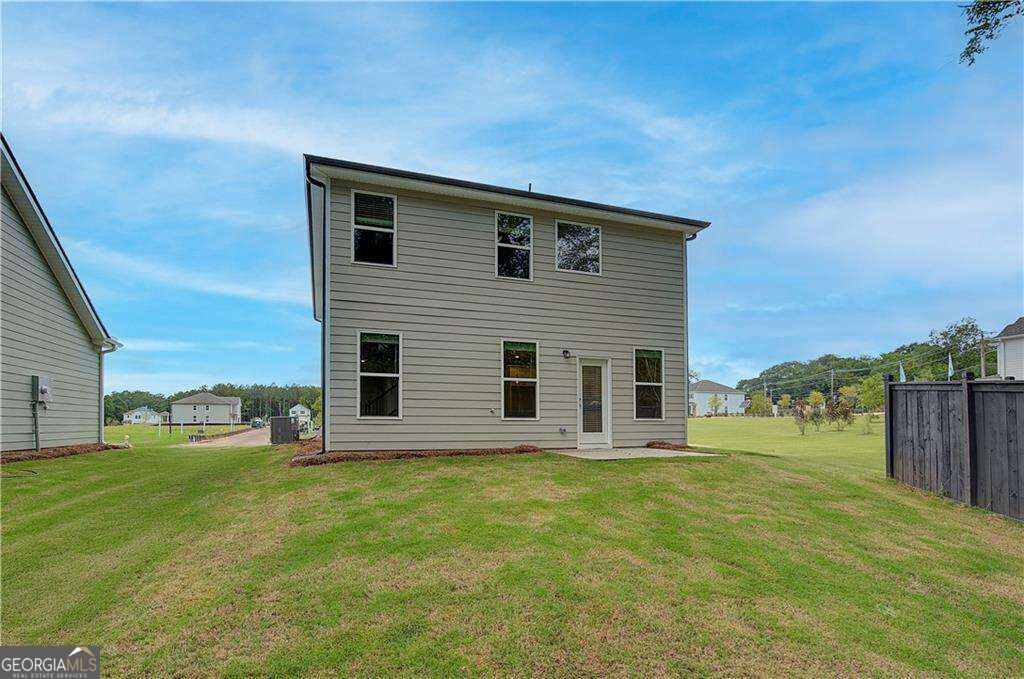 330 Bedford Trace Property Photo 27