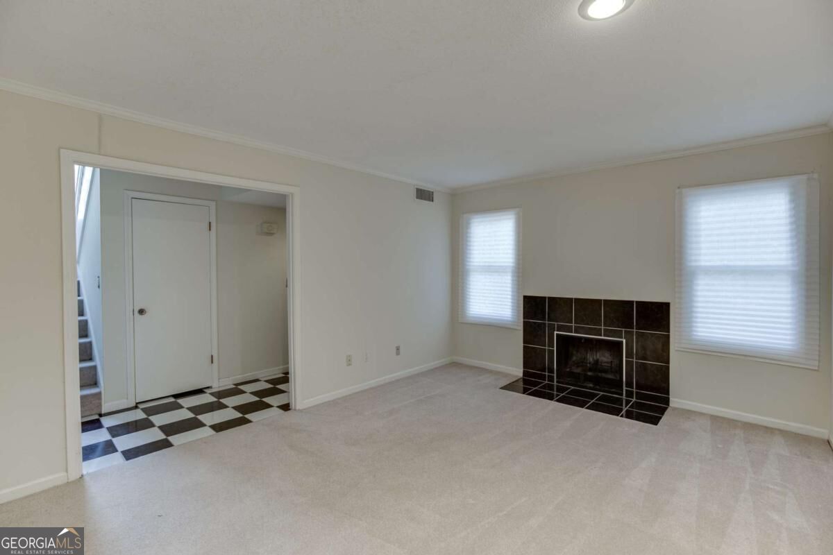 27 Willowick Drive Property Photo 4