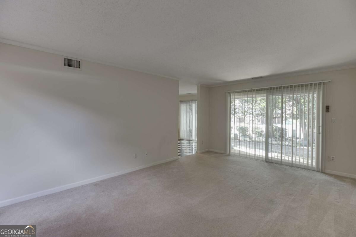 27 Willowick Drive Property Photo 18