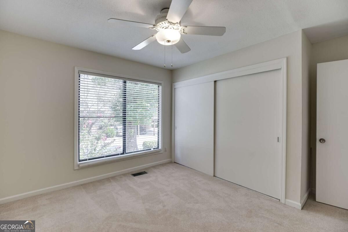 27 Willowick Drive Property Photo 22