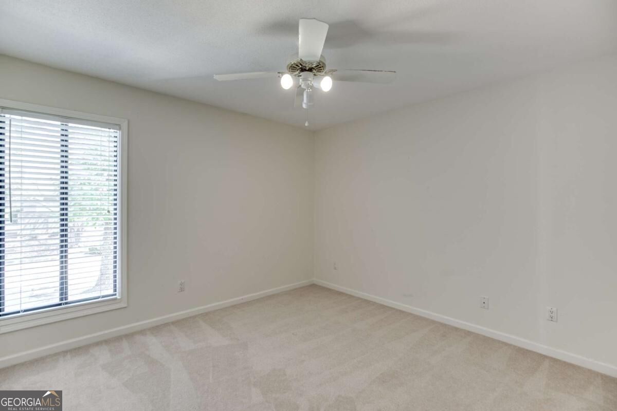 27 Willowick Drive Property Photo 24