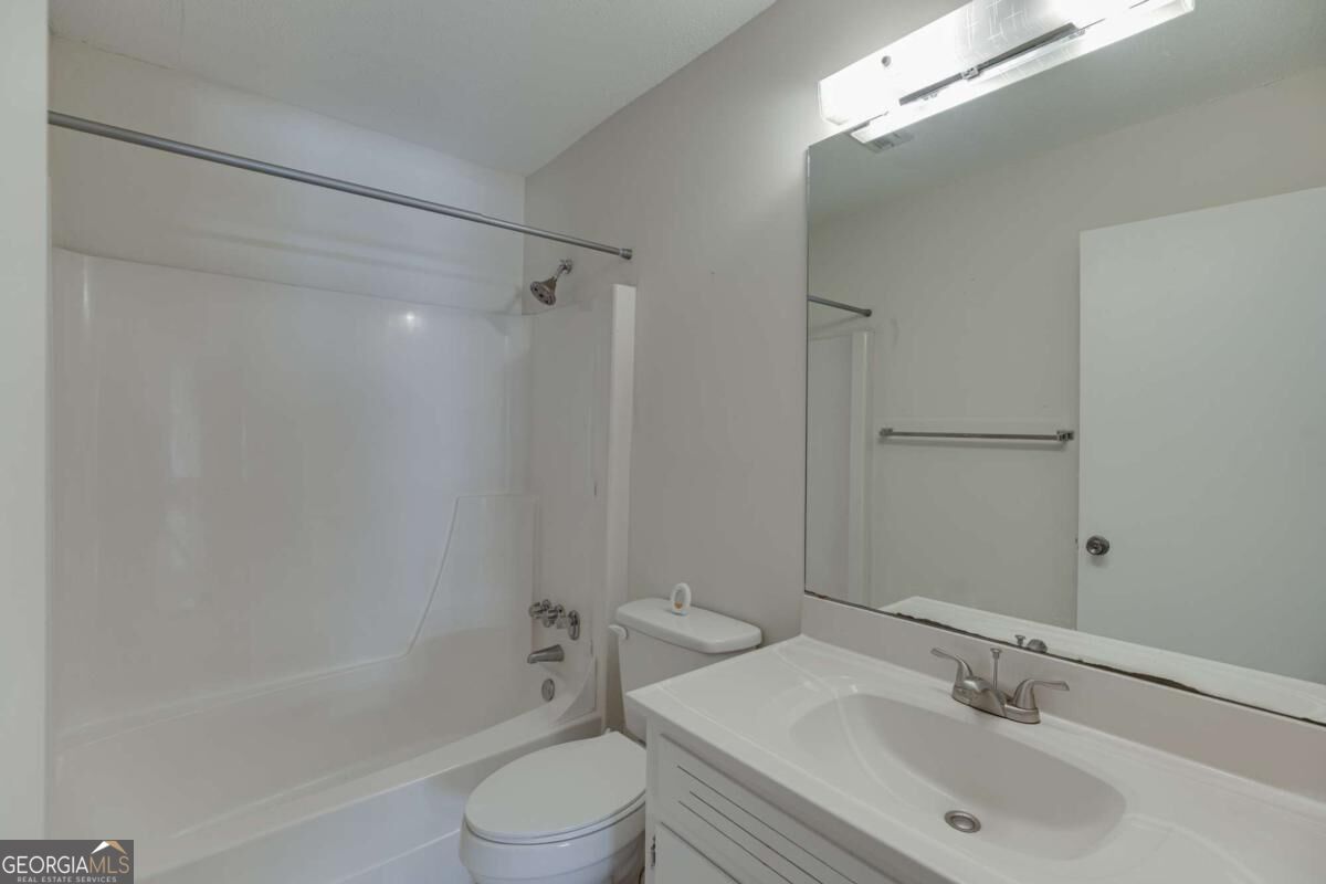 27 Willowick Drive Property Photo 27