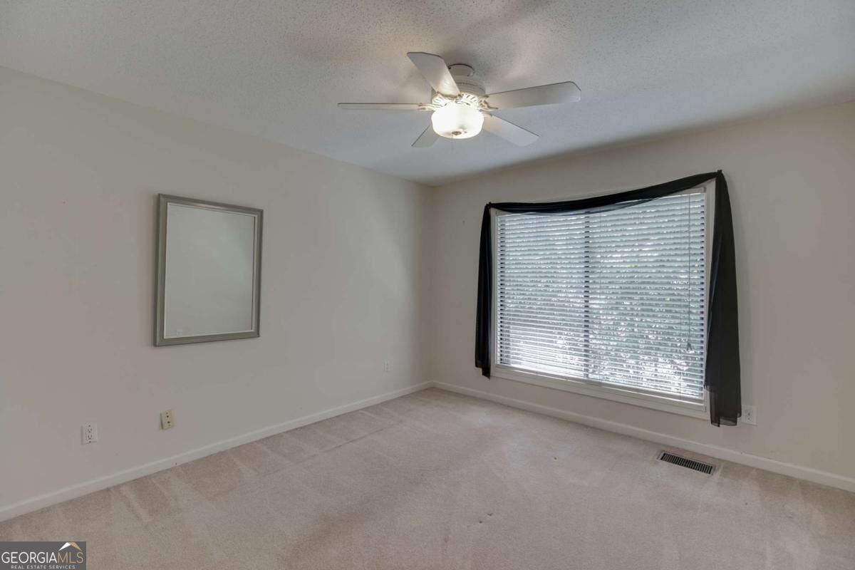 27 Willowick Drive Property Photo 28