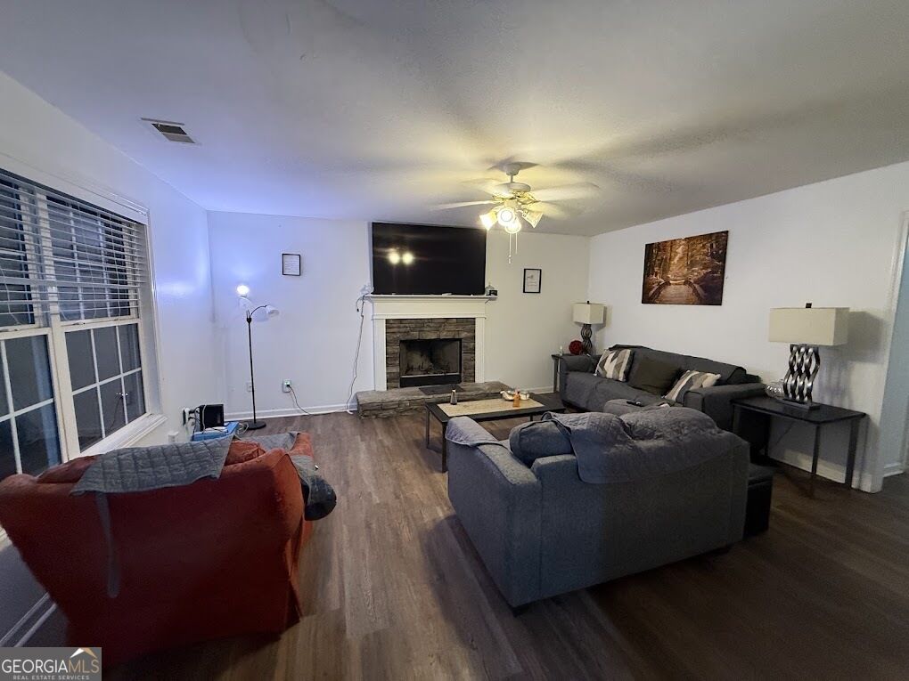 1364 Webb Meadows Court Property Photo 10