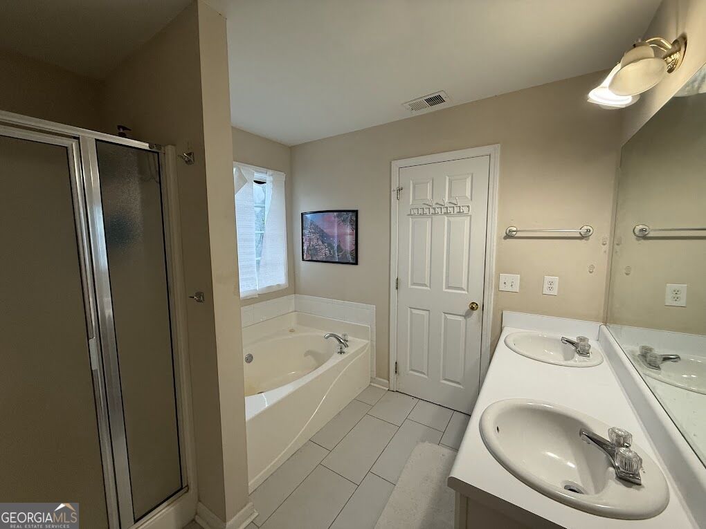1364 Webb Meadows Court Property Photo 26