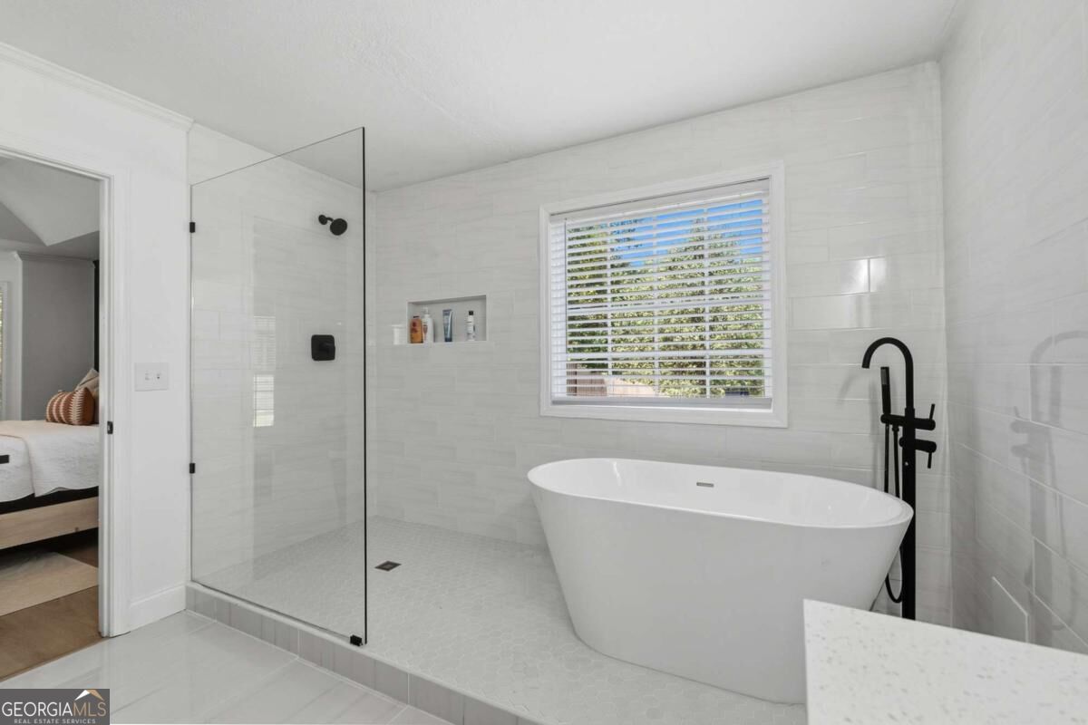 198 Celestial Run Property Photo 23