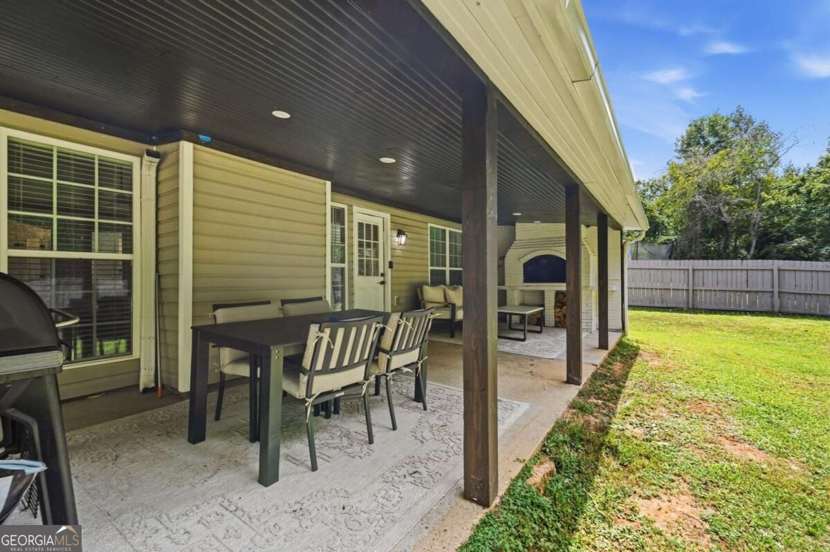198 Celestial Run Property Photo 35