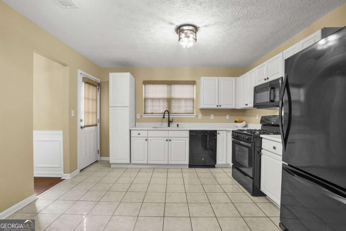 2310 Ashton Drive Property Photo 16