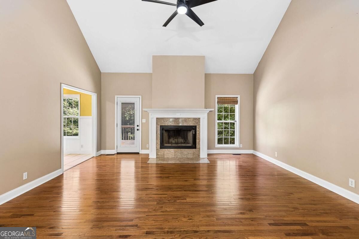 3910 Mountain View Road Nw Property Photo 4