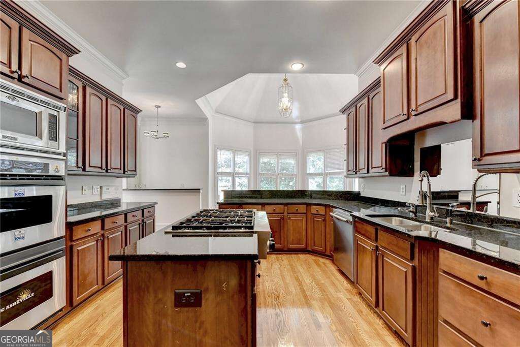 8280 Sentinae Chase Drive Property Photo 25