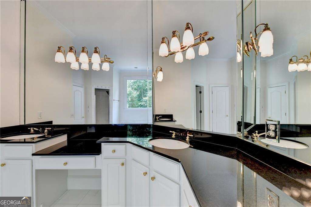8280 Sentinae Chase Drive Property Photo 43
