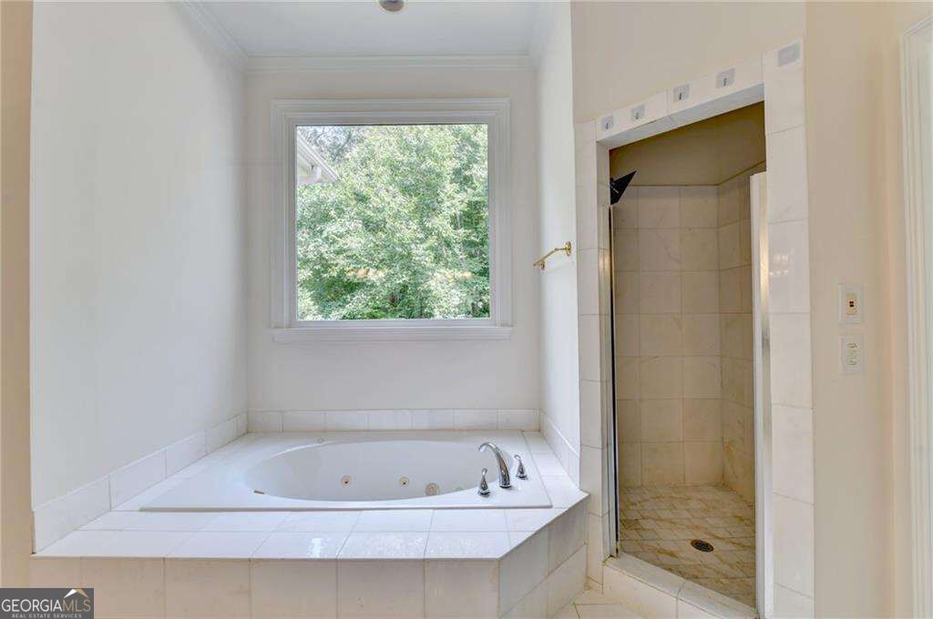 8280 Sentinae Chase Drive Property Photo 45