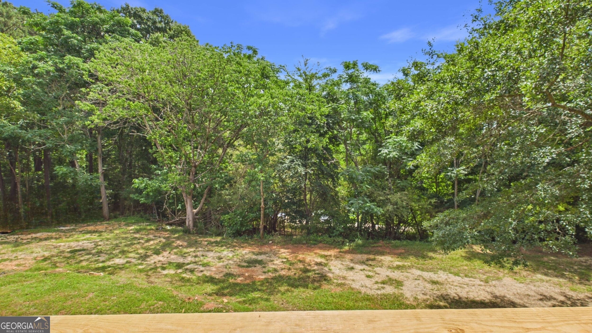450 E End Road Property Photo 14