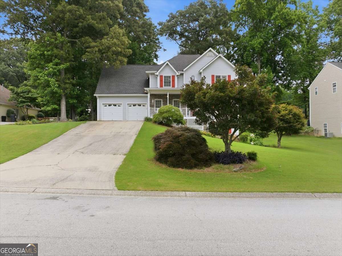 172 Glenn Eagles Way Property Photo 3