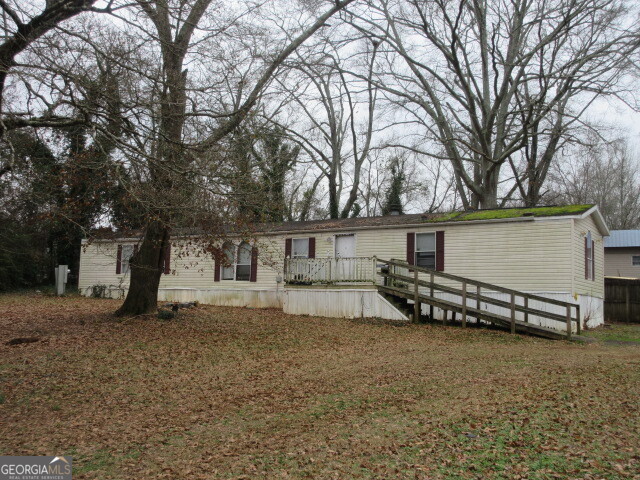 54 Skyland Drive W Property Photo 1