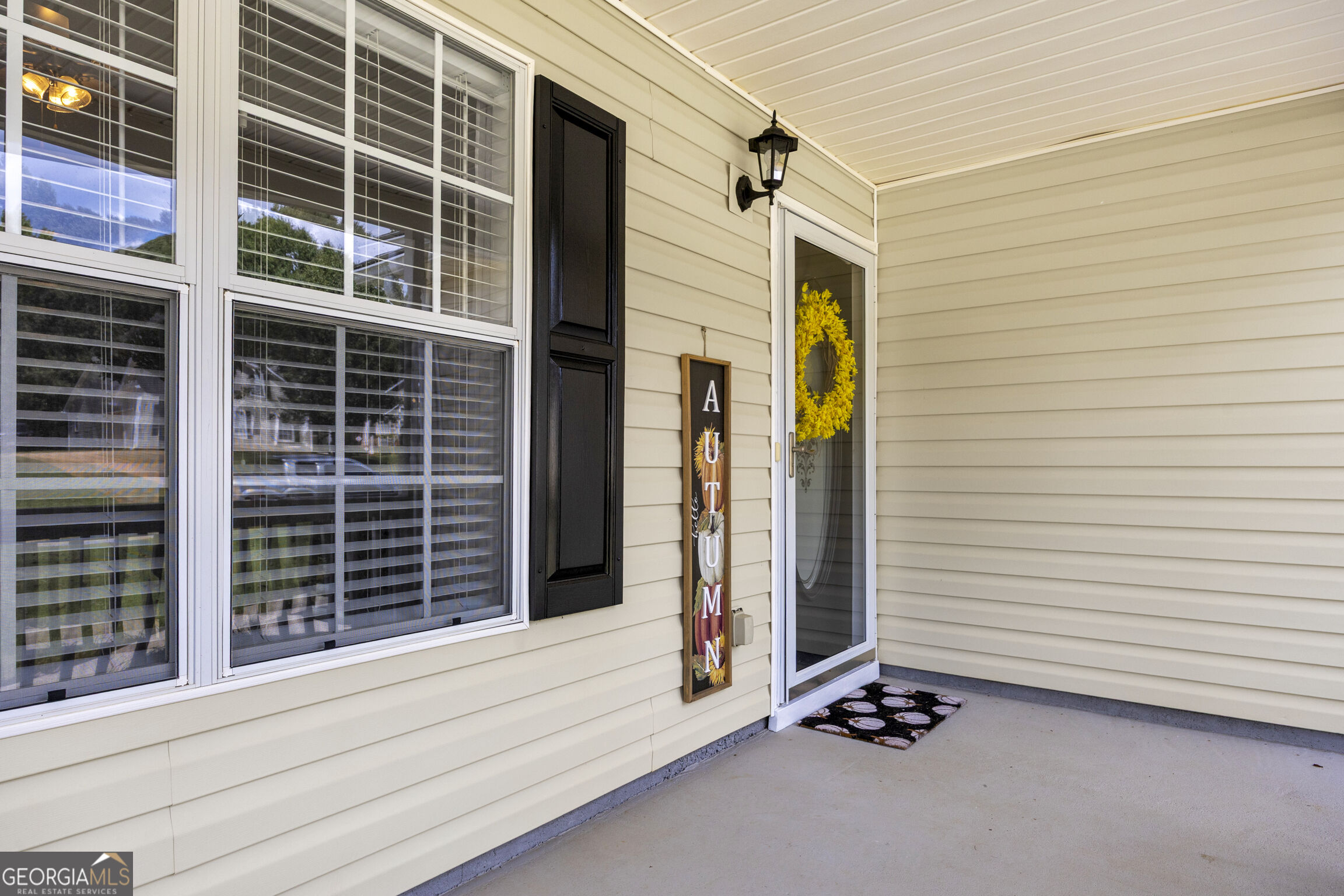 440 Berkshire Drive Property Photo 5