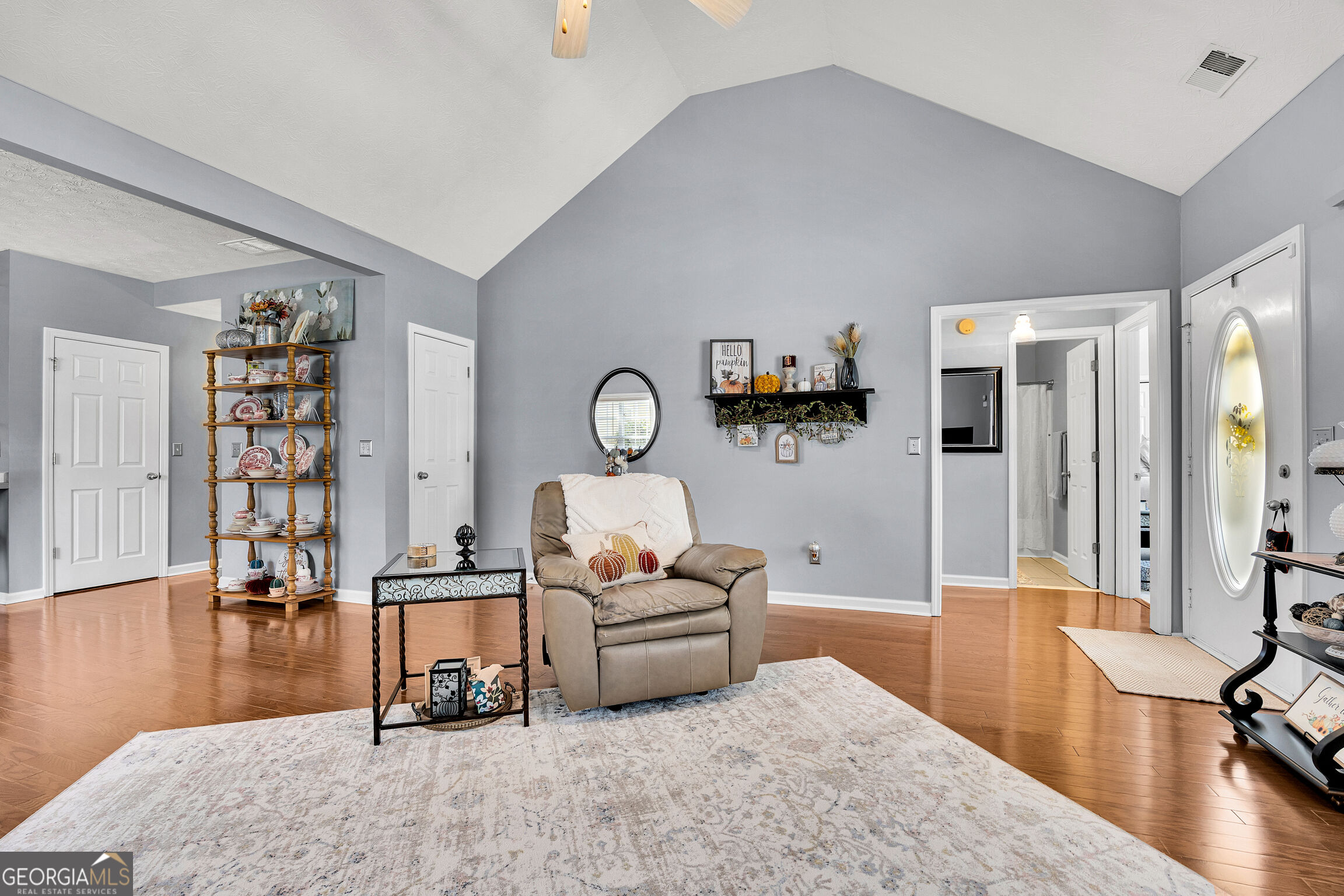 440 Berkshire Drive Property Photo 9