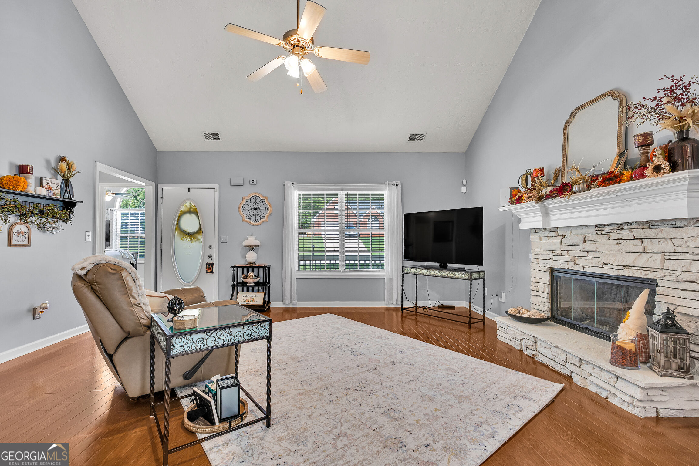 440 Berkshire Drive Property Photo 11