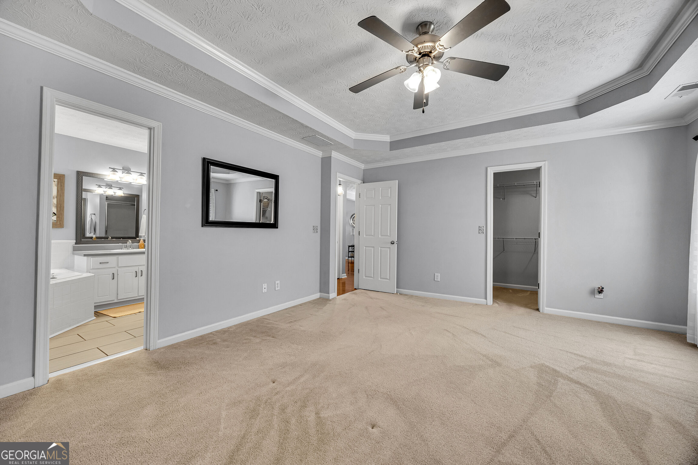 440 Berkshire Drive Property Photo 32