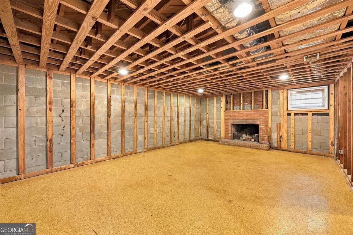 169 Lafayett Road Property Photo 23