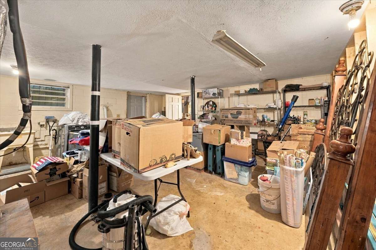 169 Lafayett Road Property Photo 24