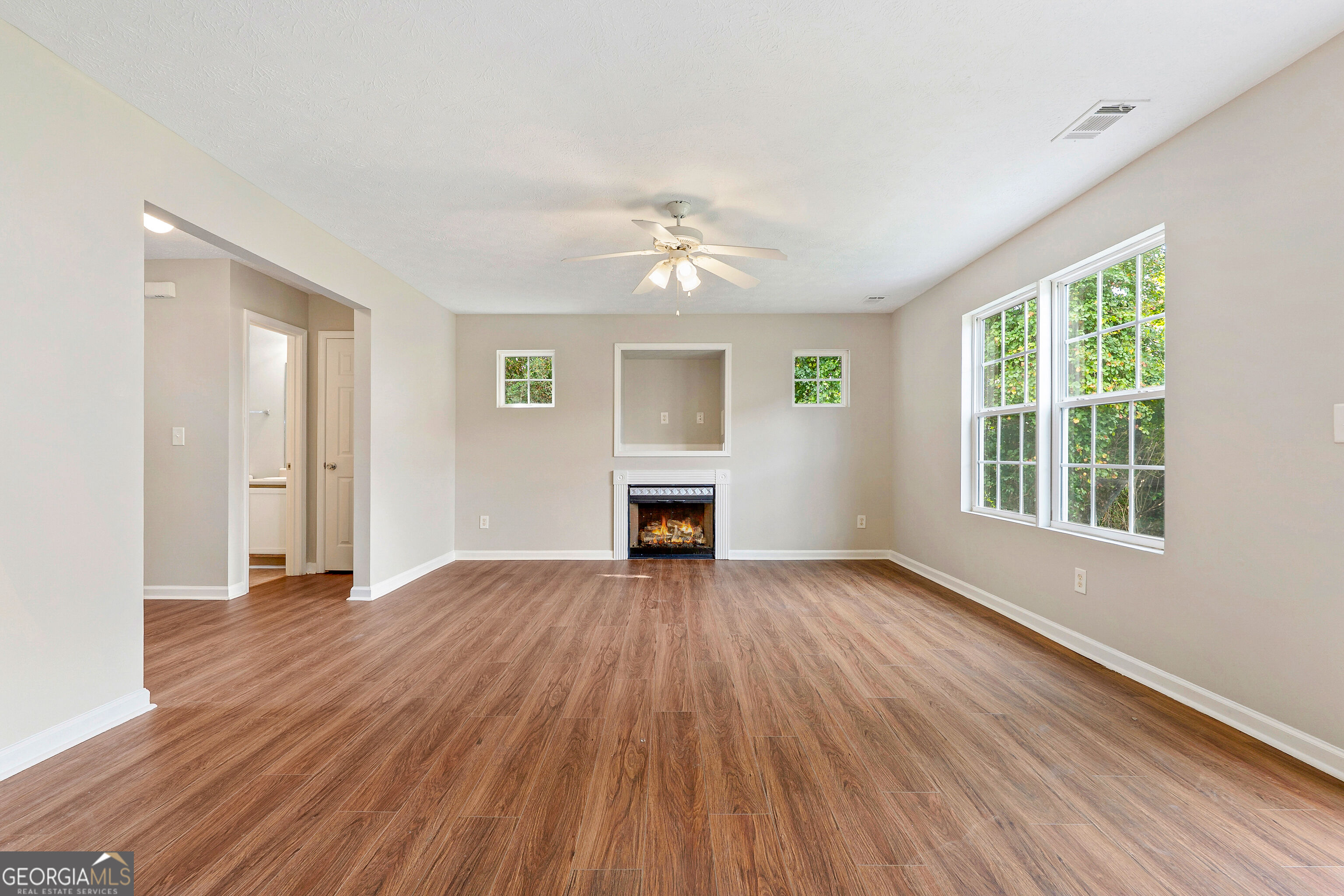 10953 Station Drive Property Photo 6