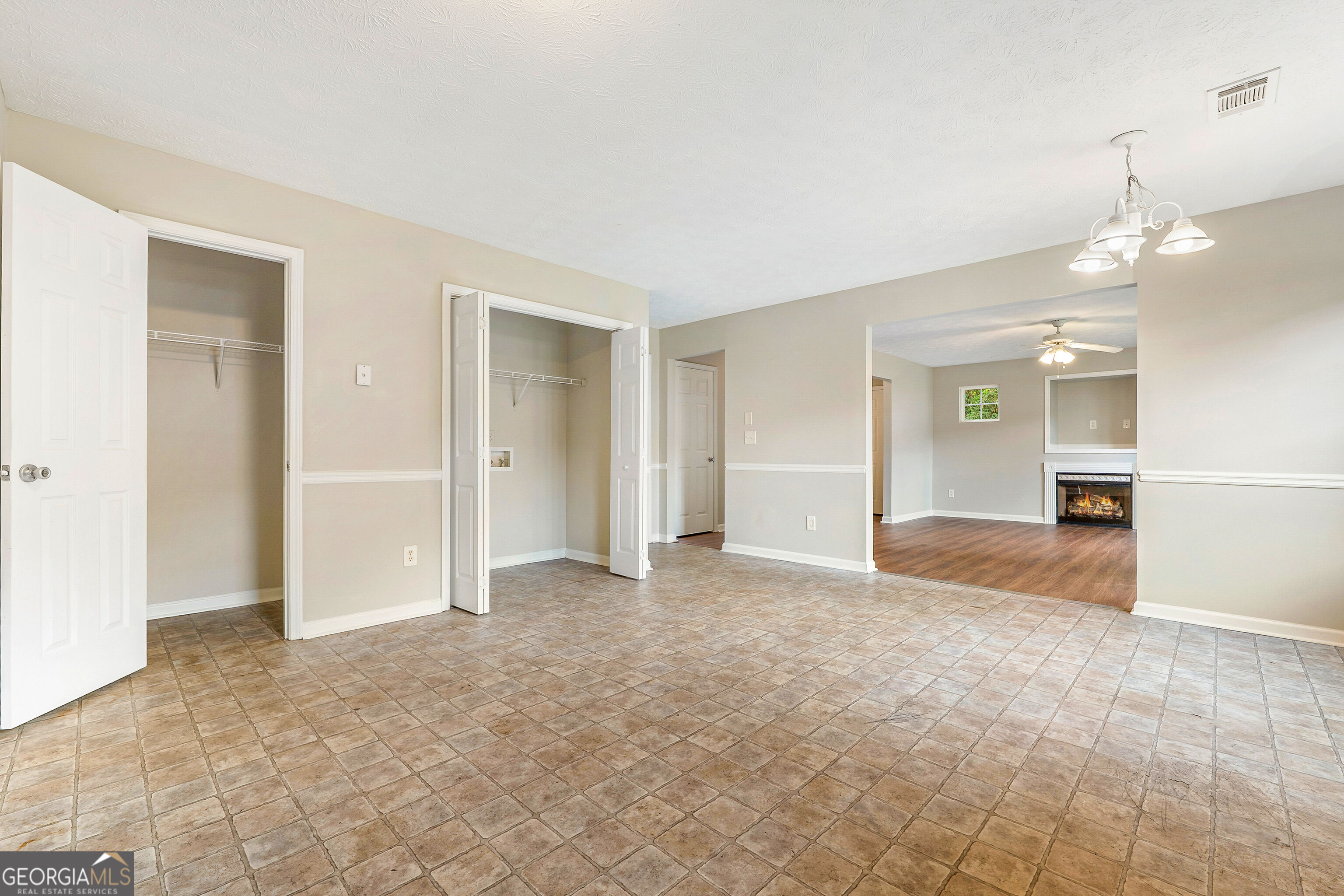 10953 Station Drive Property Photo 12