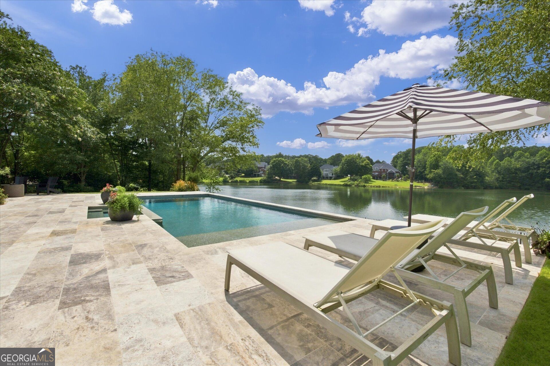 108 Oakmont Court Property Photo 25
