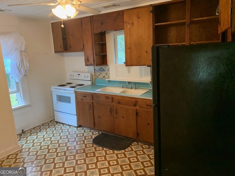 1438 Highway 3 N Property Photo 3