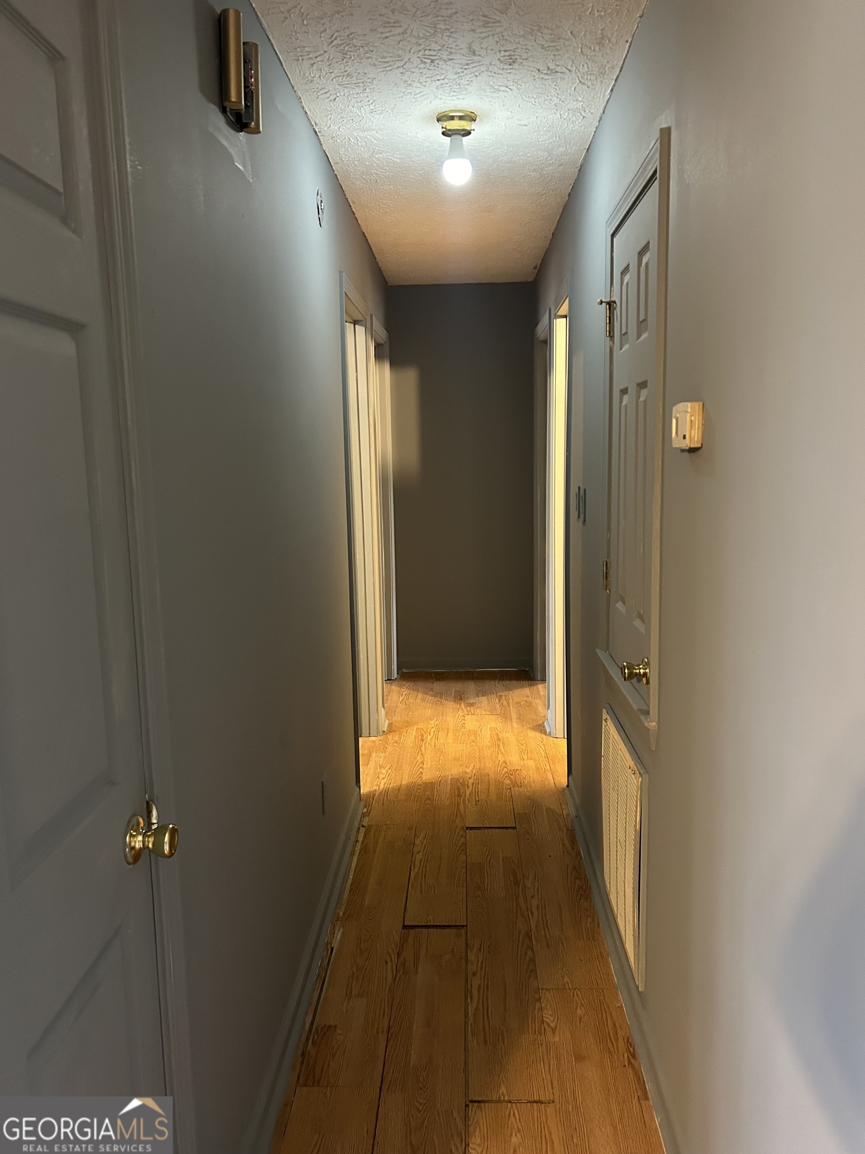 162 Sherwood Loop Property Photo 8