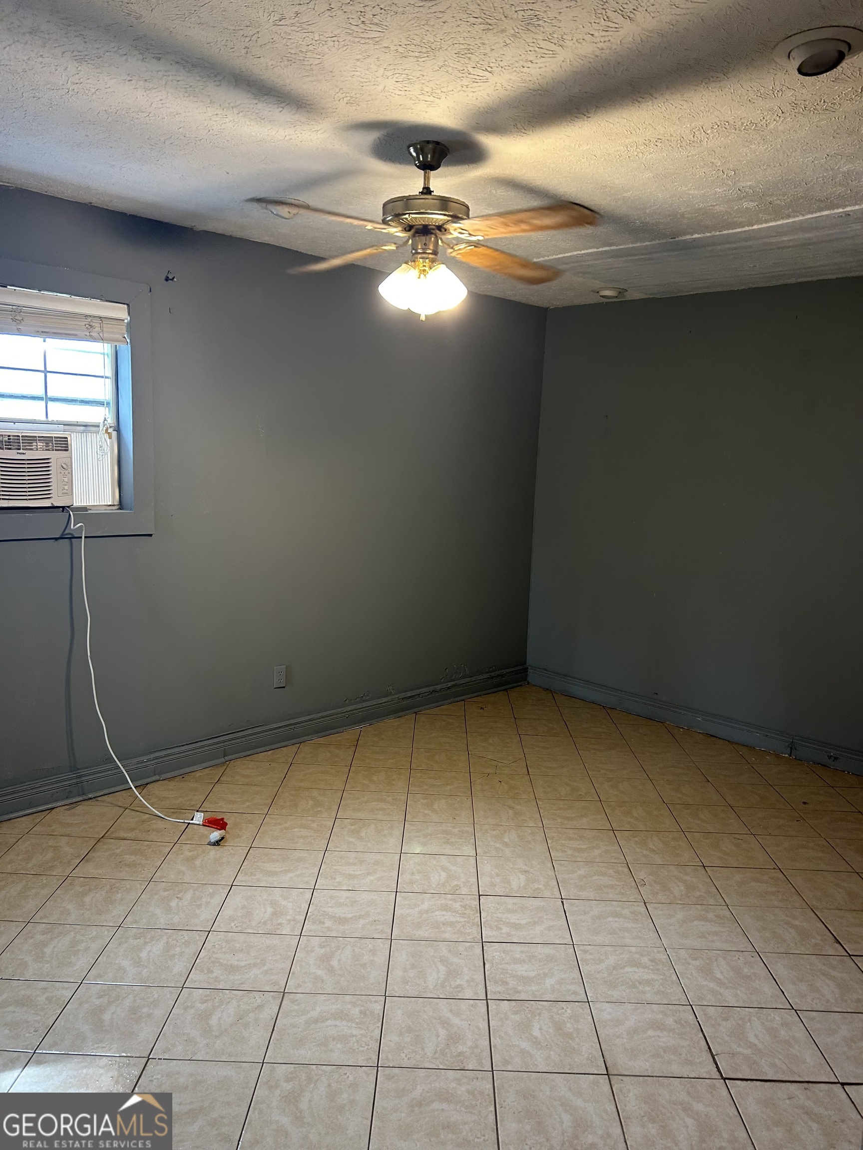 162 Sherwood Loop Property Photo 9
