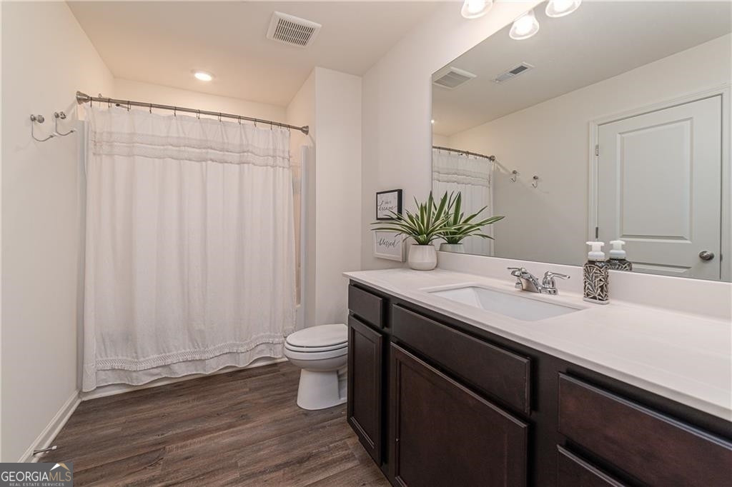 249 Grand Central Way Property Photo 10