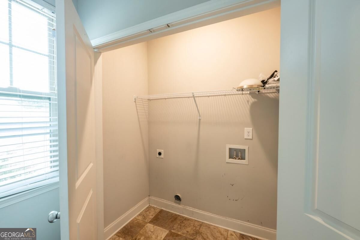 6220 Trickle Bend Property Photo 19