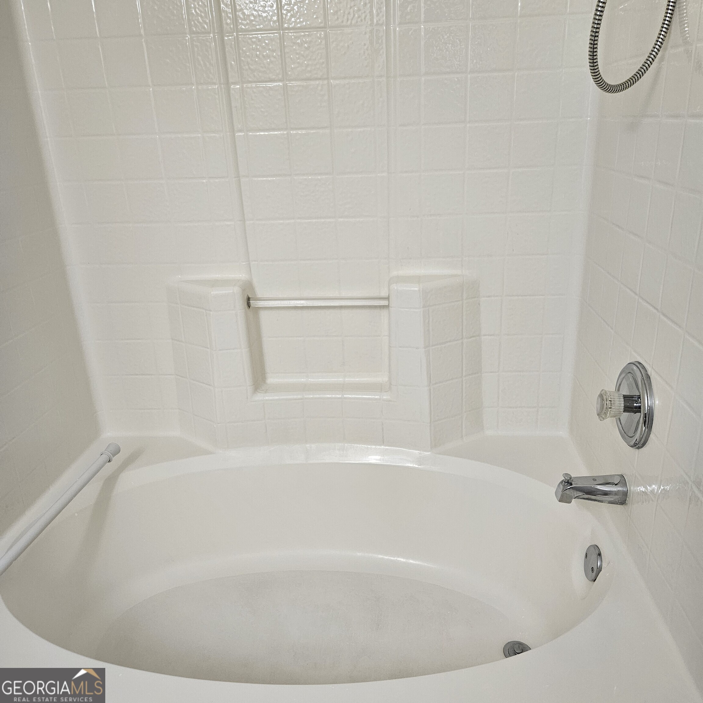 7242 Alicia's Way Property Photo 11