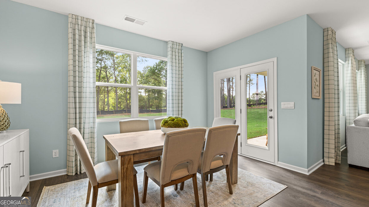 200 Melrose Court Property Photo 12